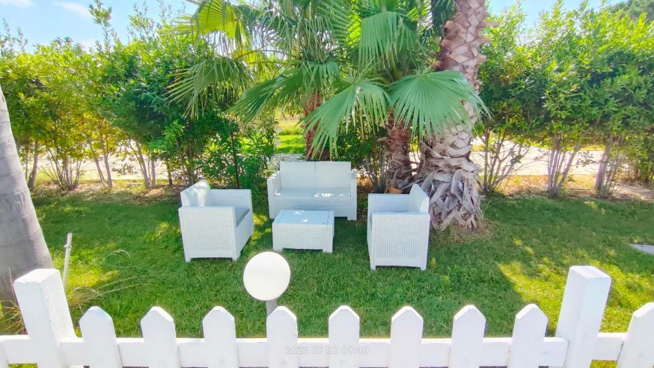 Pupillo Casa Vacanza Villa Francavilla Fontana Exterior foto